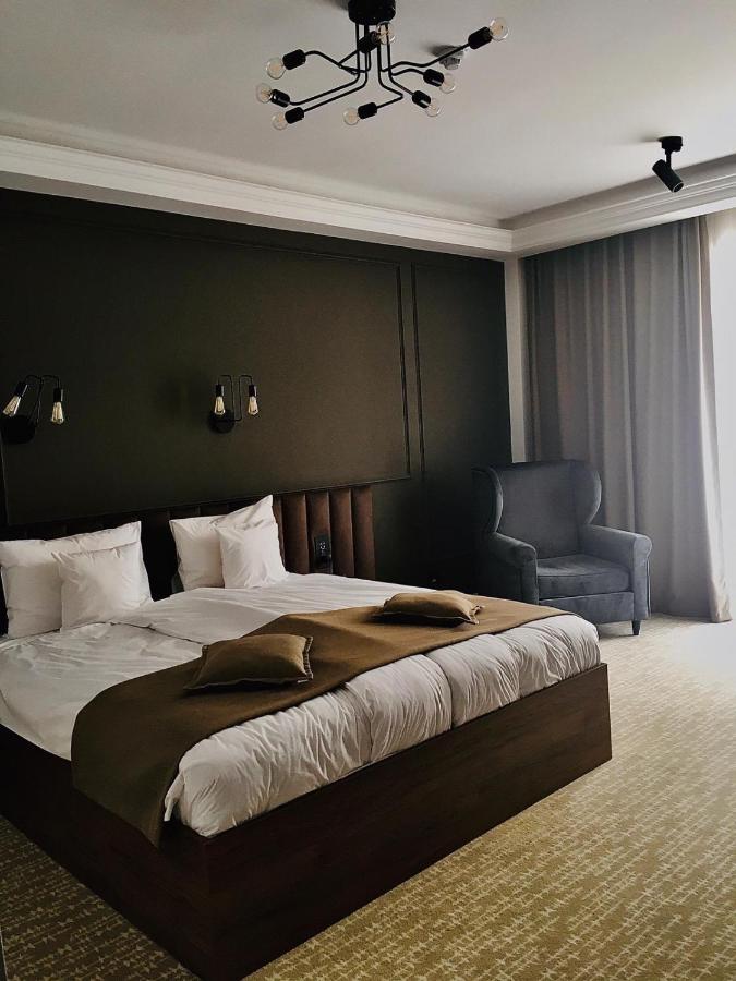 Montis Hotel & Spa ムンテレ・ミク エクステリア 写真